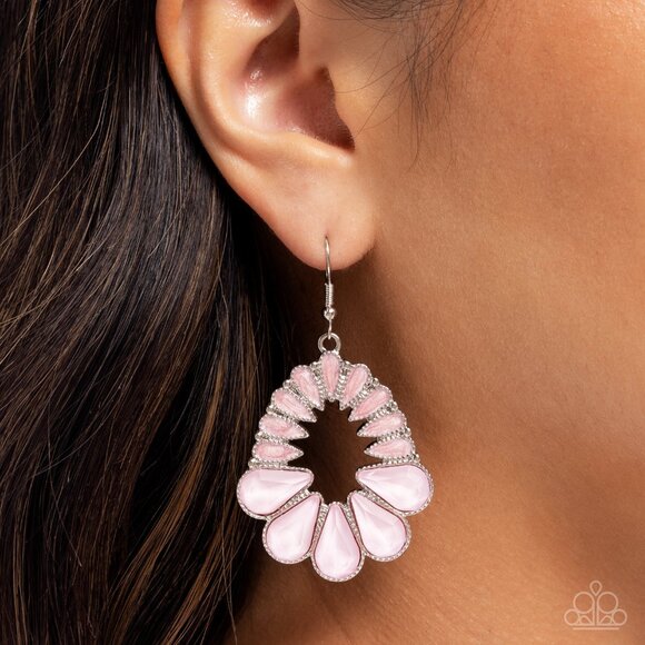 Paparazzi Jewelry Accessories - Mesmerizing Moment - Pink Earrings - NEW!! - Picture 3 of 4
